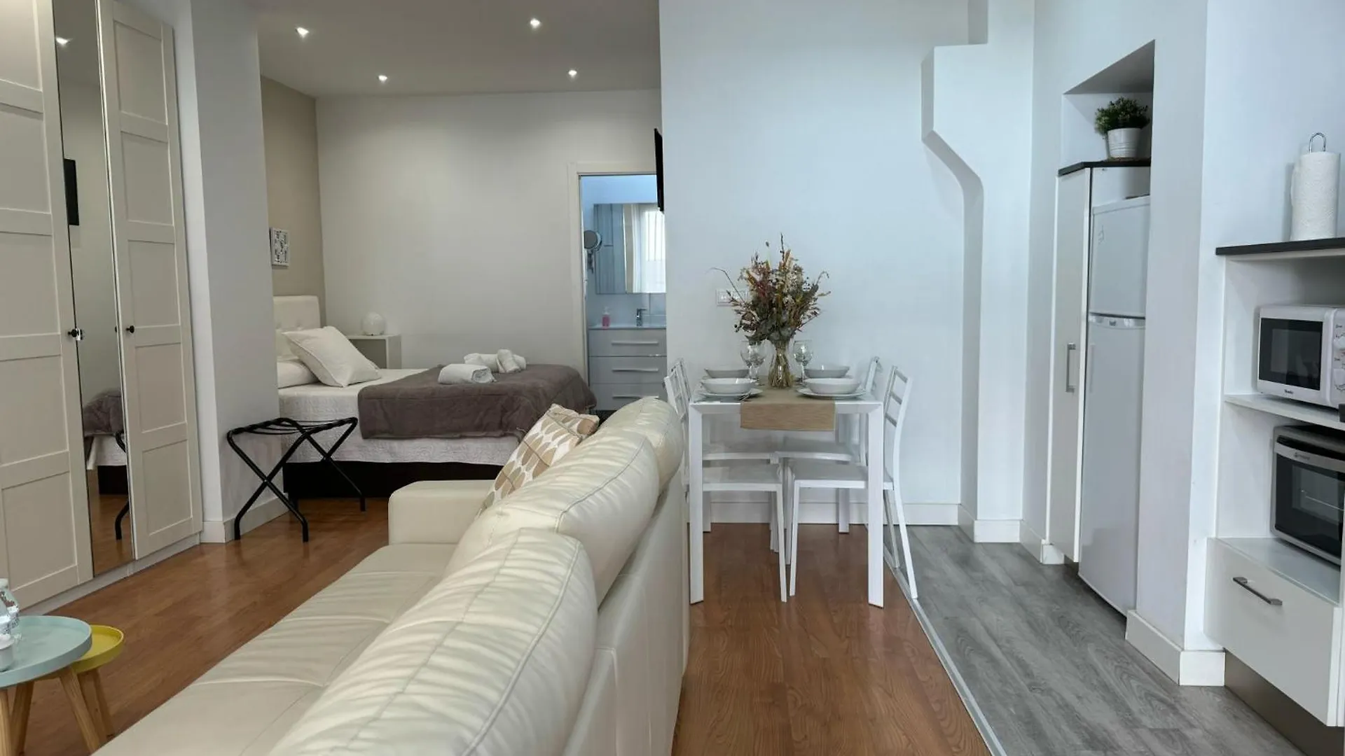 Apartamento Medina-Azahara Cordoba 0*,  Spain